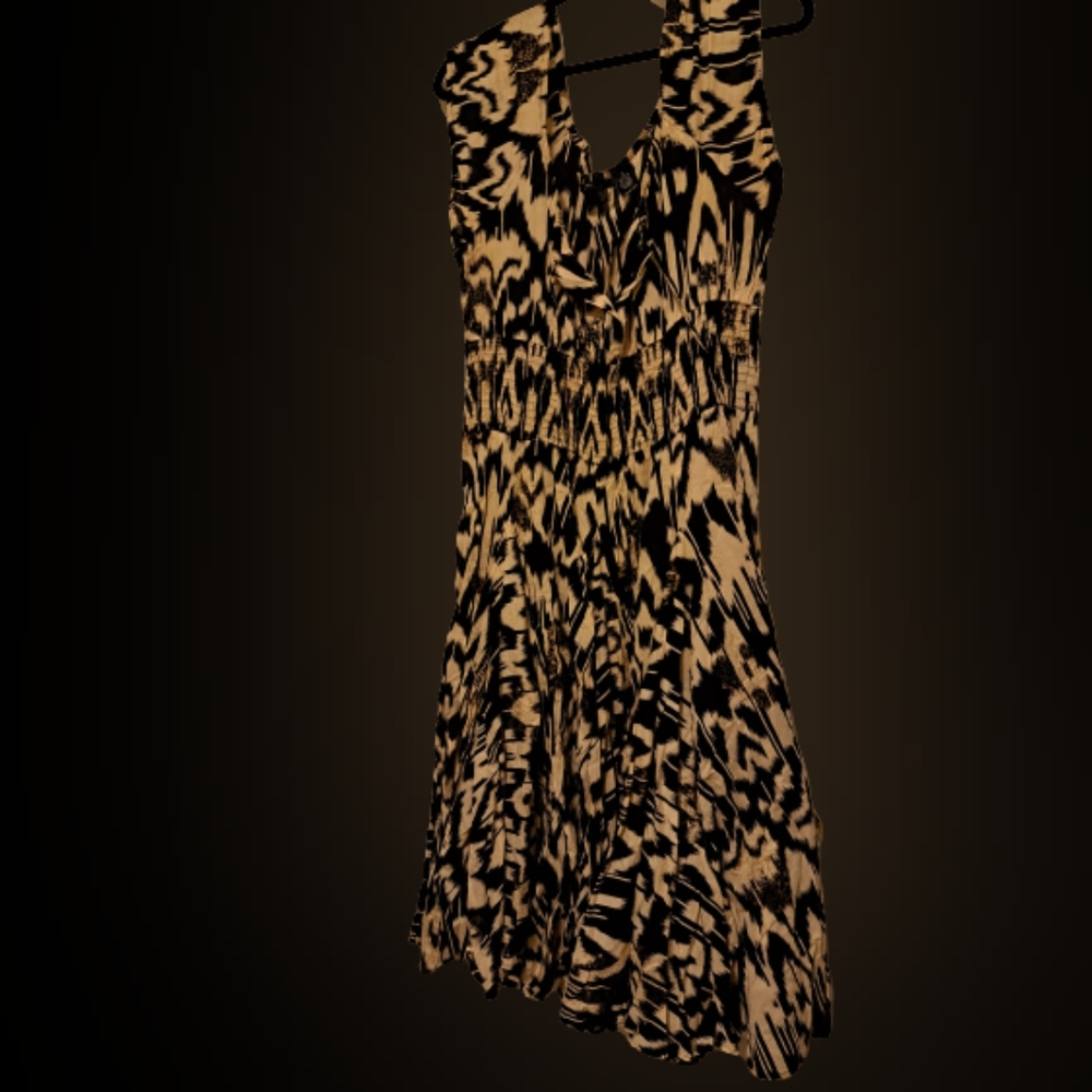 Grace Dresses Black, Beige & Gold Dress Size 1X, Smocked Waist